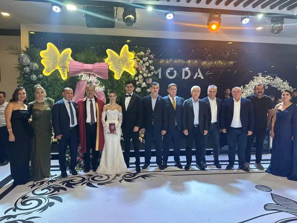 Beyza Bakaç ile İsmet Özgen Evlendi 15